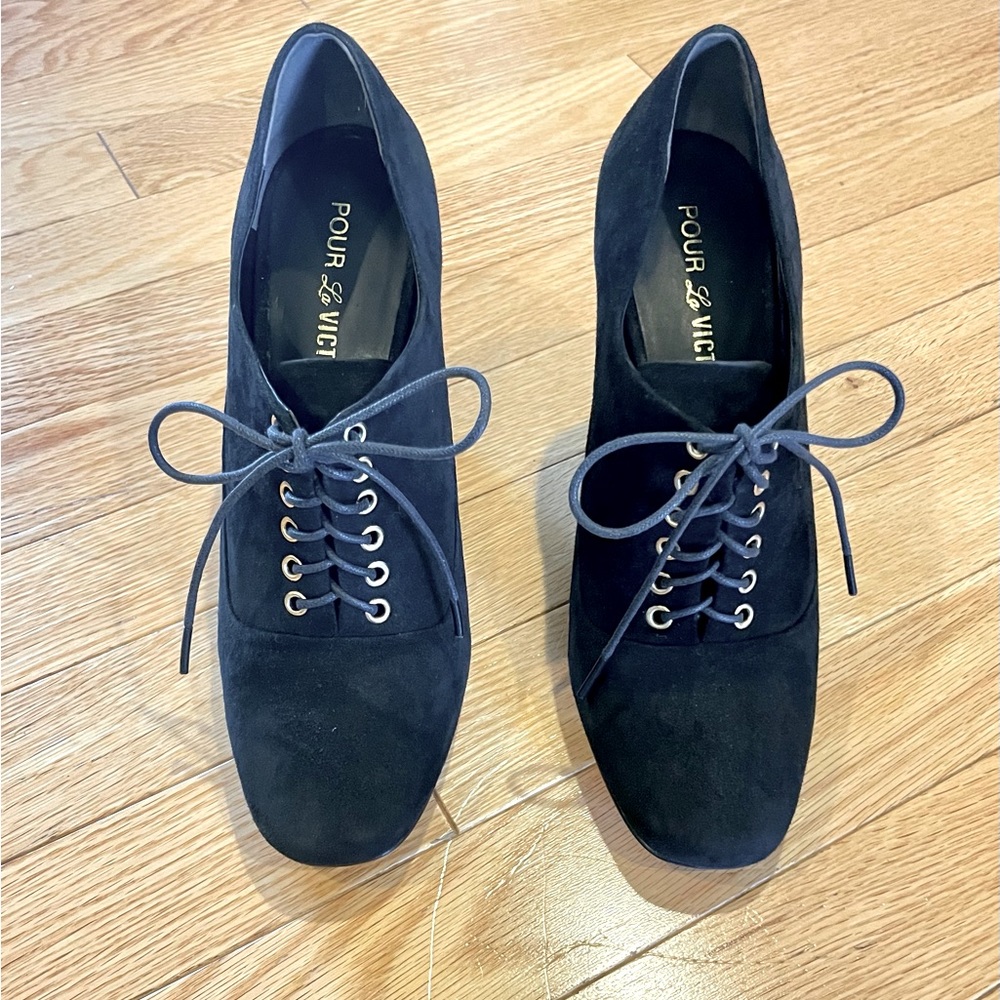 Pour La Victoire Black Suede Casual Stacked Heel